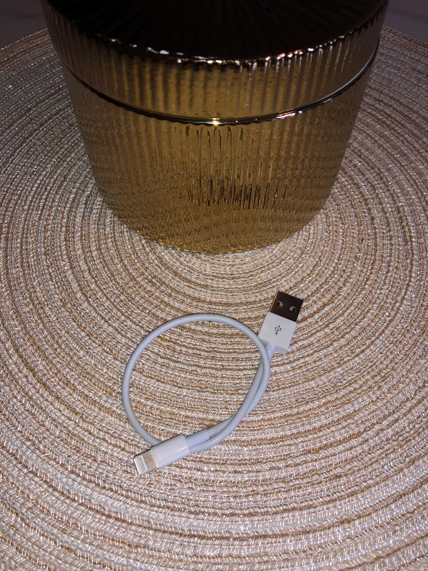 Cable chargeur iphone