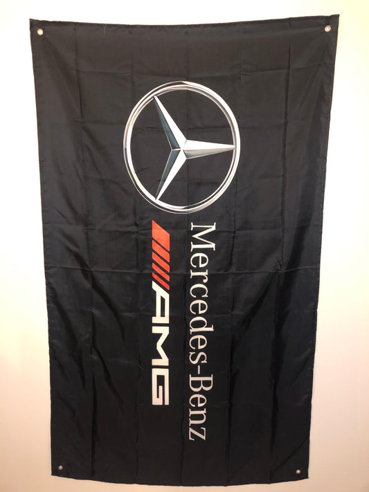Drapeau Mercedes Benz